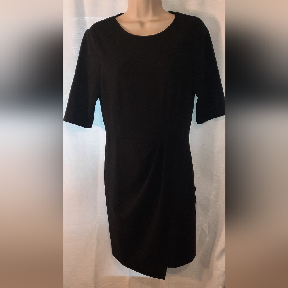 Lulu's Elegant Black Short Sleeve Dress